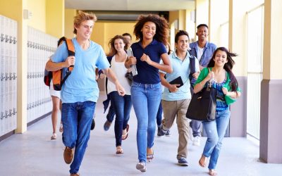 Les Écoles Sans Manuels : Mythe ou Réalité Éducative ?